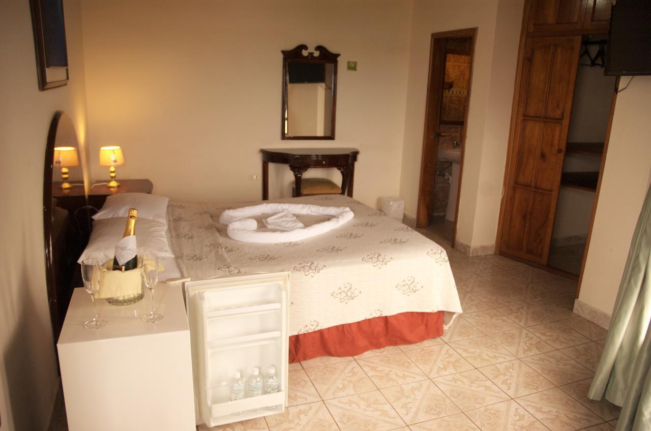 Grand Hotel Lobo De Mar ปูแอร์โตอาโยรา ภายนอก รูปภาพ