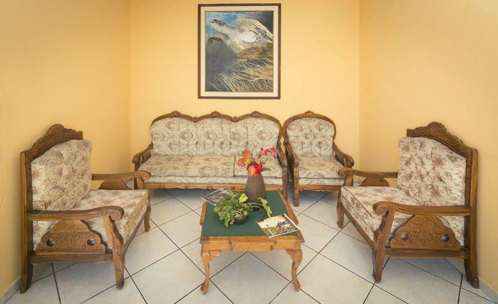 Grand Hotel Lobo De Mar ปูแอร์โตอาโยรา ภายนอก รูปภาพ